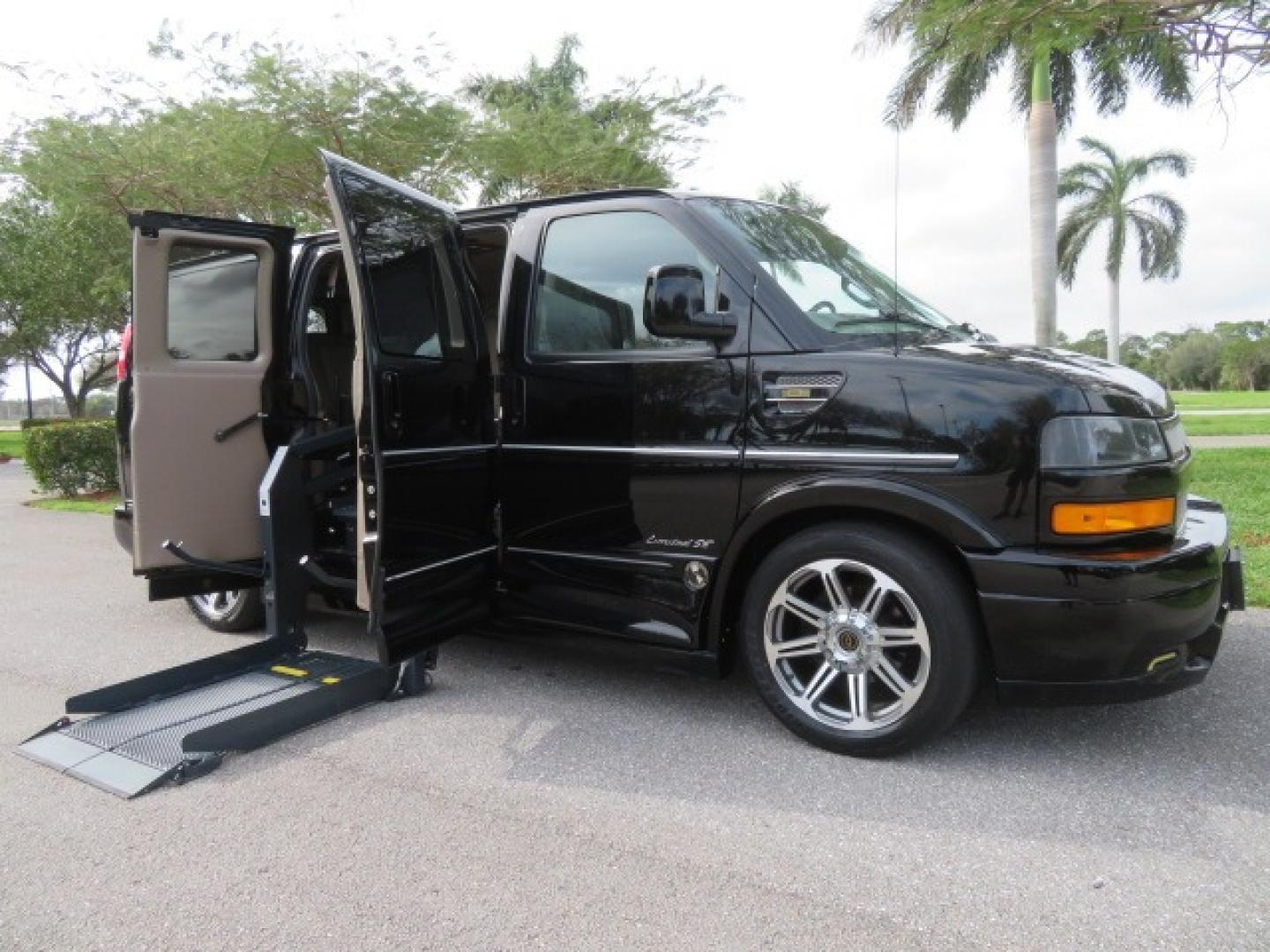 2017 Black /Tan and Brown 2 Tone Chevrolet Express (1GCWGAFG8H1) , located at 4301 Oak Circle #19, Boca Raton, FL, 33431, (954) 561-2499, 26.388861, -80.084038 - You are looking at a Gorgeous 2017 Chevy Express 2500 Explorer Handicap Wheelchair Conversion Van Fully Loaded With: 96K Original Miles, Power Side Entry Doors, VMI Side Entry Wheelchair Lift, 6 Way B and D Transfer Seat, Two Tone Leather Interior, Heated Front Seats, Front Sunroof, Rear Power Foldi - Photo#46